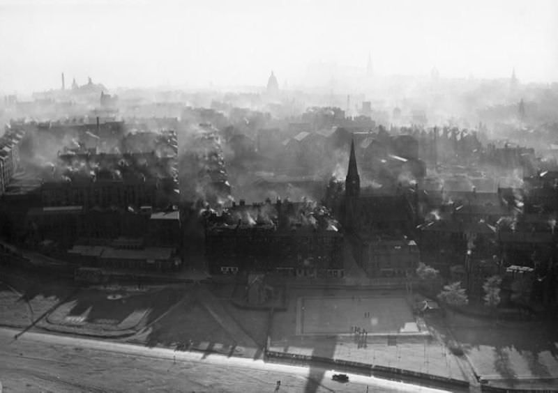 #10 Dumbiedykes from Salisbury Crags