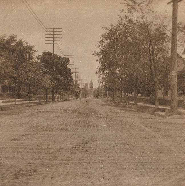 #72 Unidentified City Street, 1899