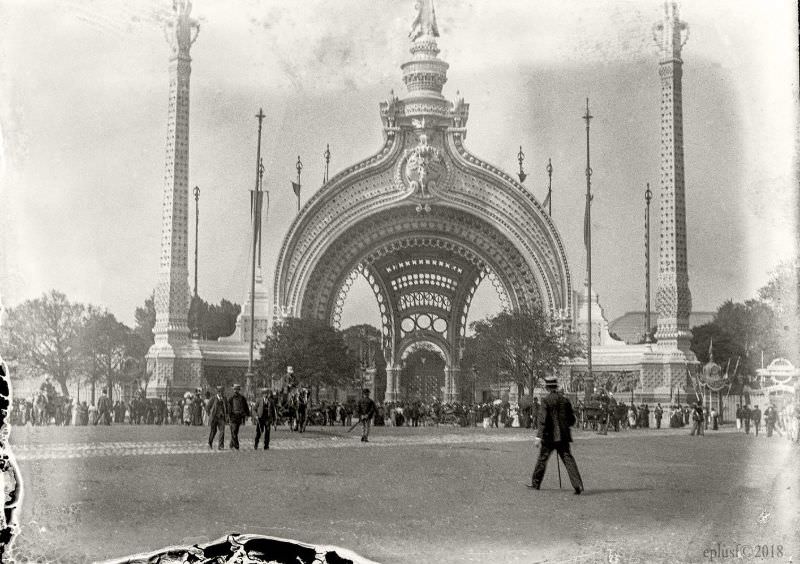 #51 Monumental gate, Universal Exhibition of 1900 in Paris