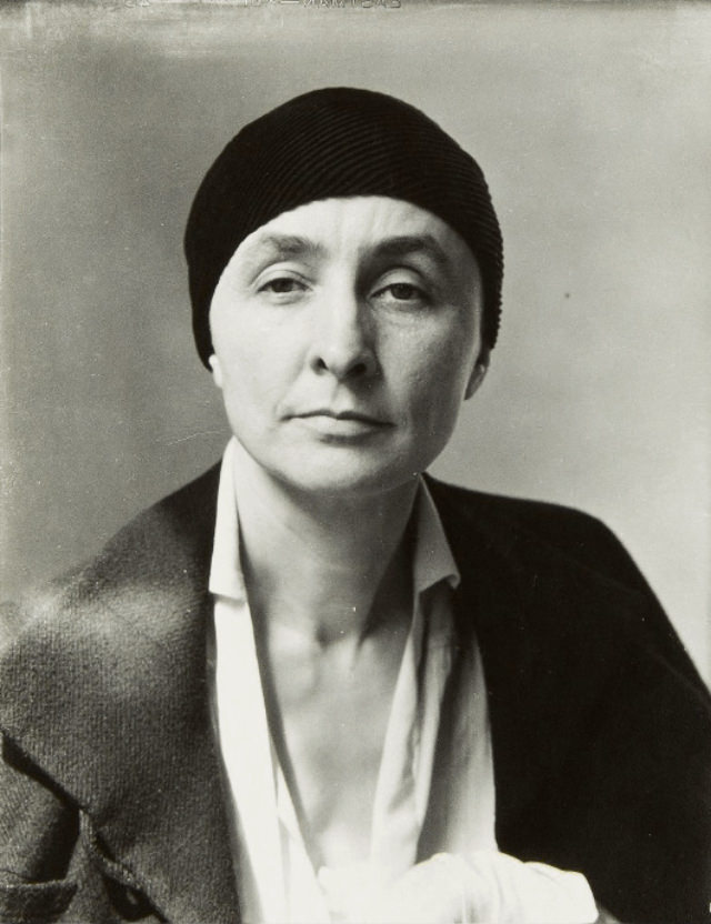 #20 Georgia O’Keeffe: Life Story and Portraits of the Greatest 20th Century Painter and Pioneer of Modernism #20