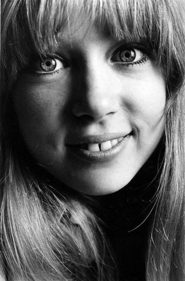 #25 Patty Boyd, 1965