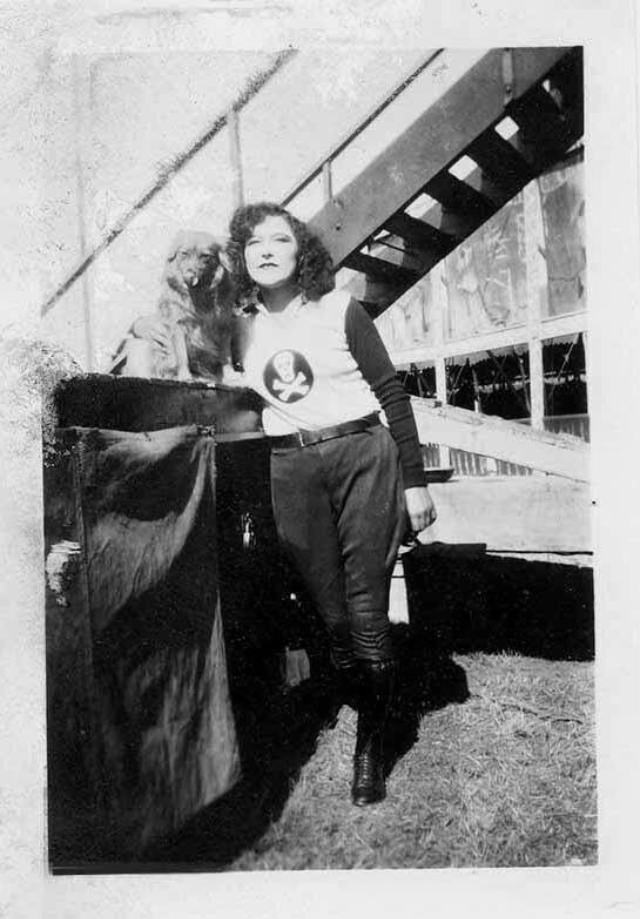 Lillian La France: The First female Motorcycle Stunt Rider from the 1930s Sports