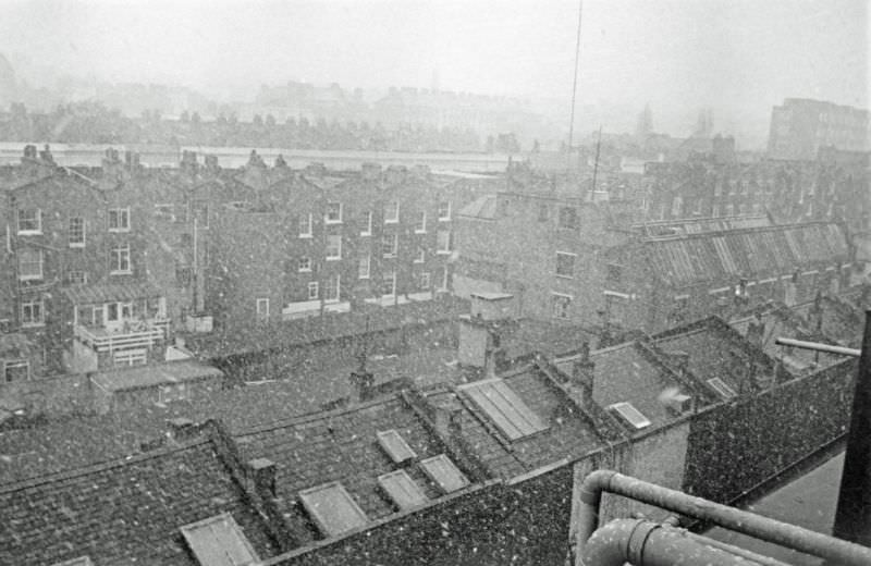 #4 Snowfall, Colville Mews, Notting Hill, Winter 1976/77