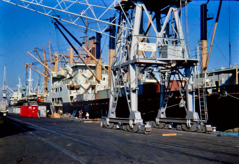 #6 Melbourne dock, 1970