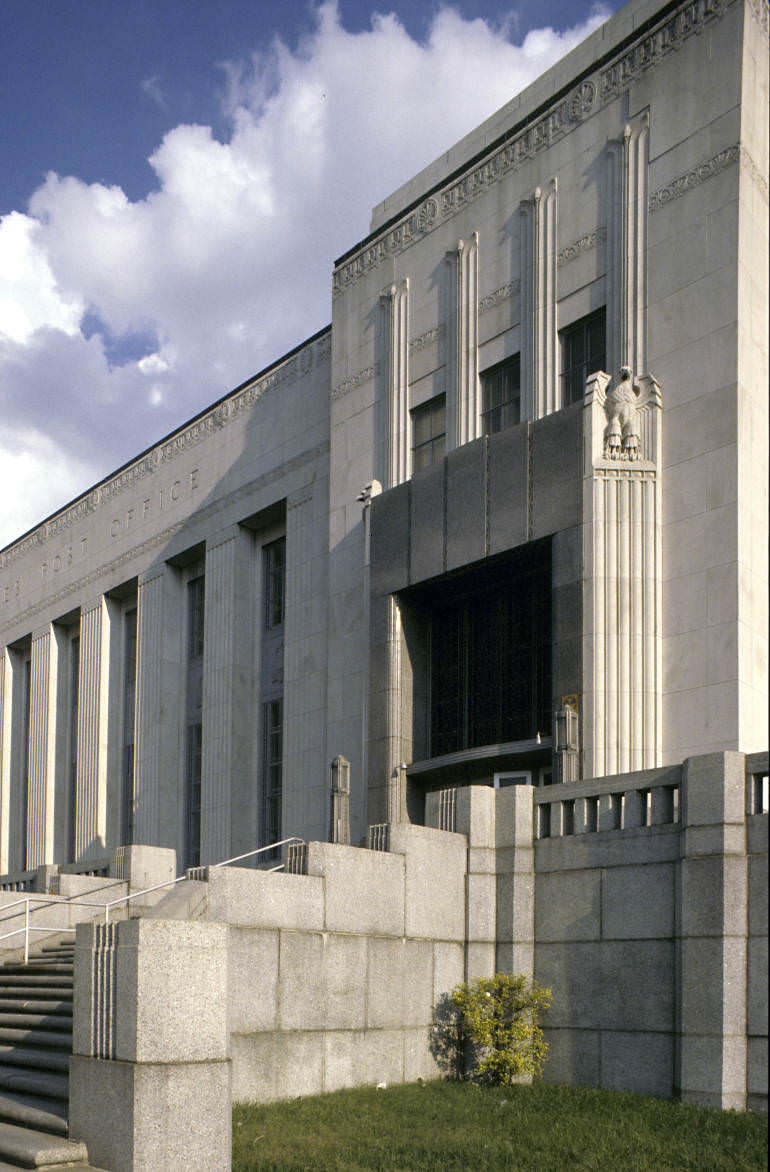 #13 Photograph of the United States Post Office, Nashville, Tennessee, 1980s