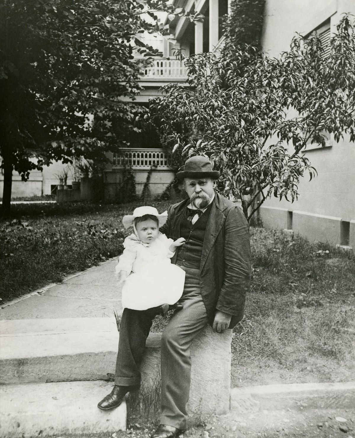 #35 William H. Jackson and William Elliston, 1890s