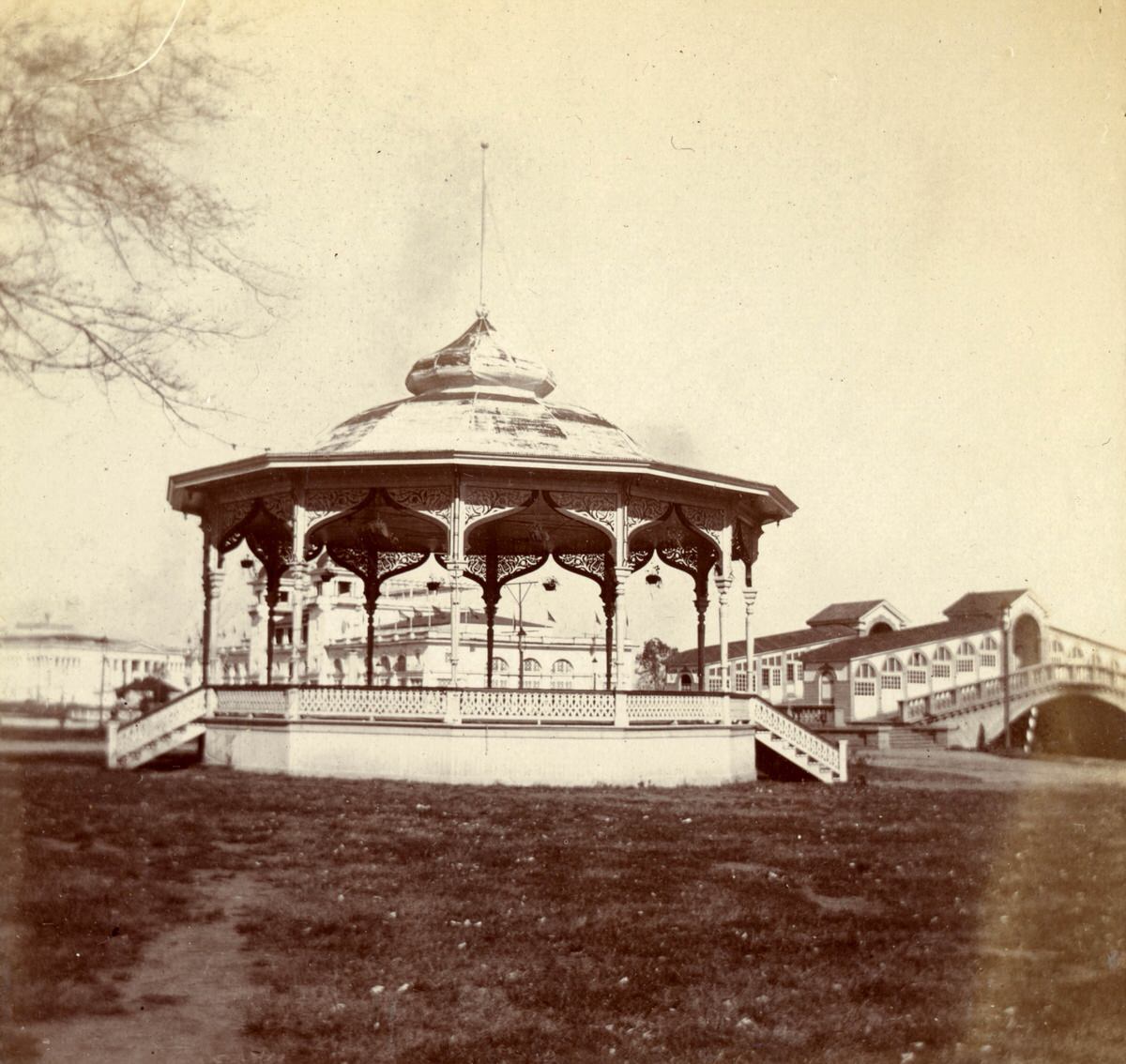 #10 Bandstand near the Rialto, 1897