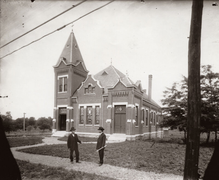 #18 Photograph of Belmont Baptist Church, 1910s