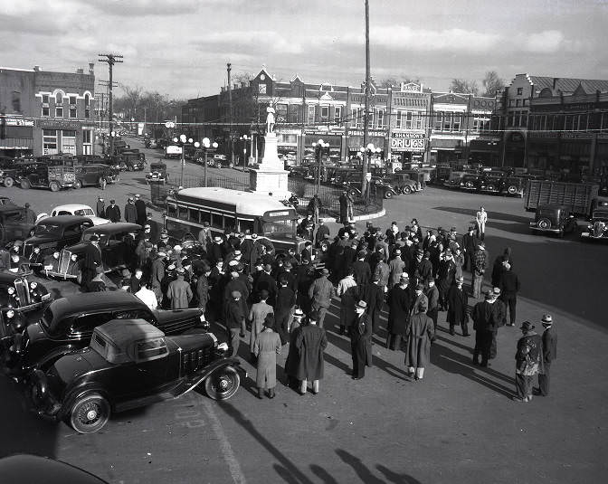 #40 Colonel Luke Lea at Lebanon, Tennessee, just out of prison, 1936