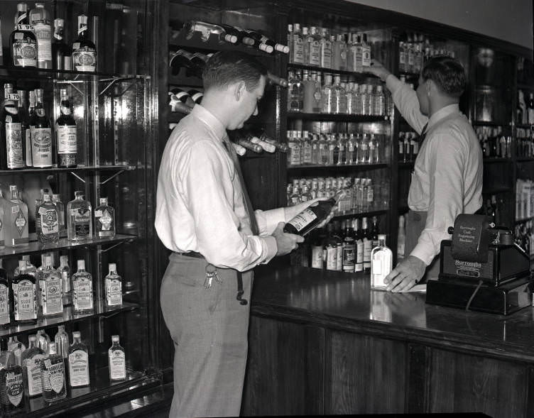 #56 First day of legal liquor sales in Davidson County, Tennessee, 1939