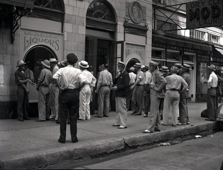 #60 First day of legal liquor sales in Davidson County, 1939