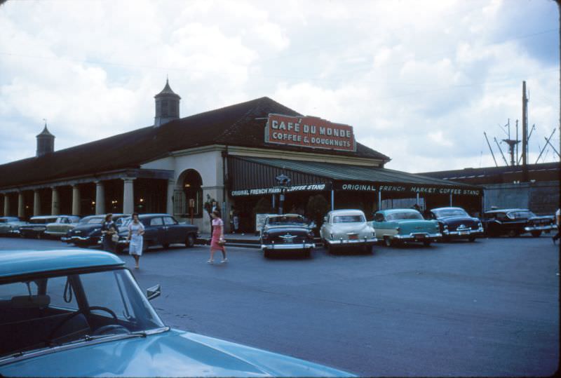 #93 Cafe du Monde, New Orleans, 1956.