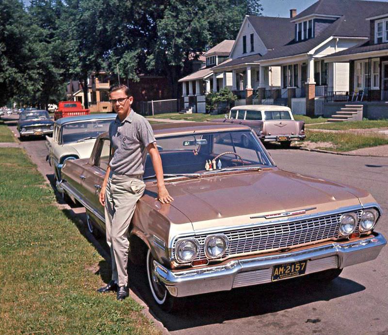 #29 1963 Chevrolet Impala 4-Door Hardtop