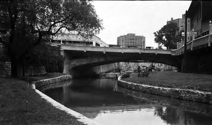 #73 Travis Street Bridge over the San Antonio River, San Antonio, 1927