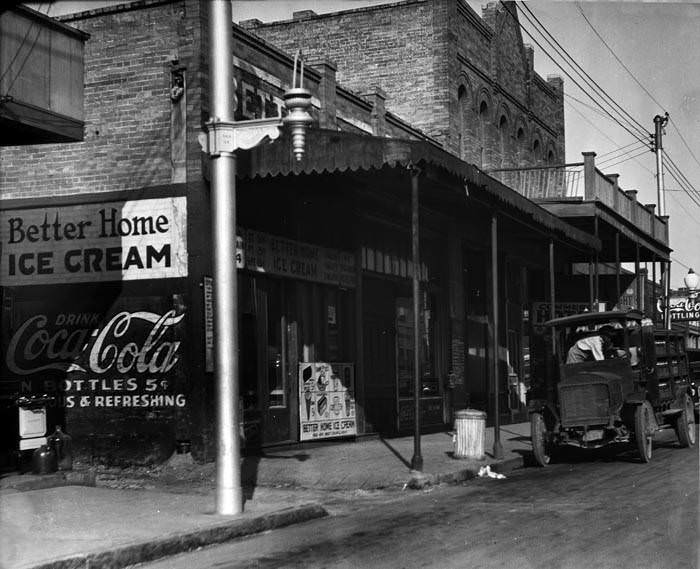 #128 Better Home Ice Cream Company, 715 S. Alamo Street, San Antonio, 1928