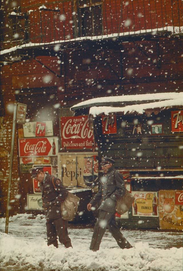 #11 Postmen, 1952