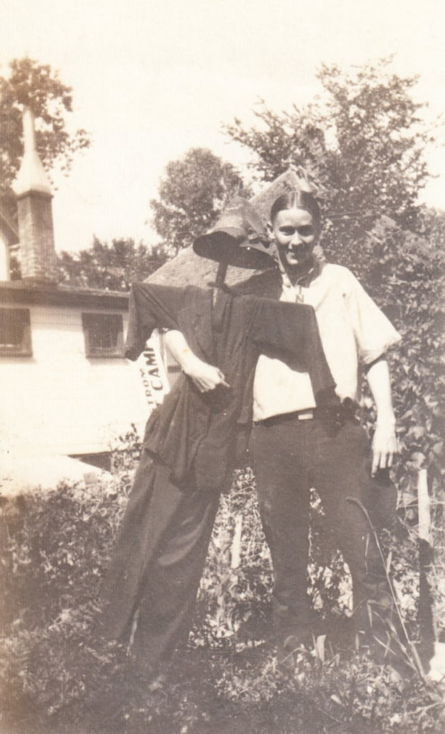 What Scarecrows looked like in the Past Through these Historical Photos Weird