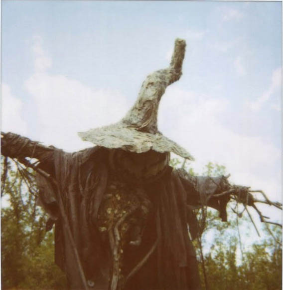 What Scarecrows looked like in the Past Through these Historical Photos Weird