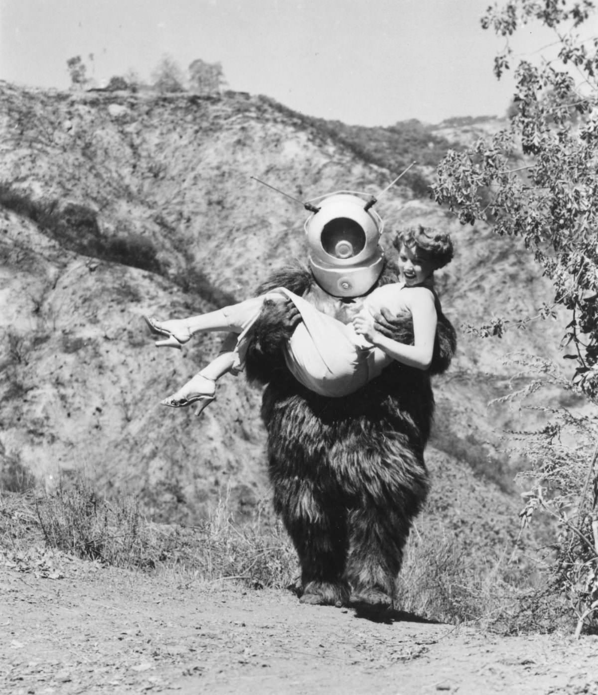 #10 Robot Monster’ 1953