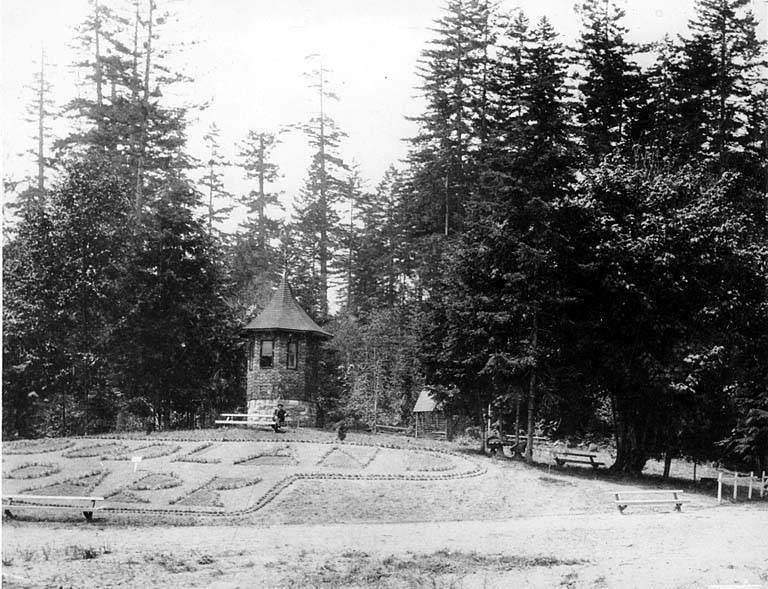 #174 Woodland Park hunting lodge, 1895