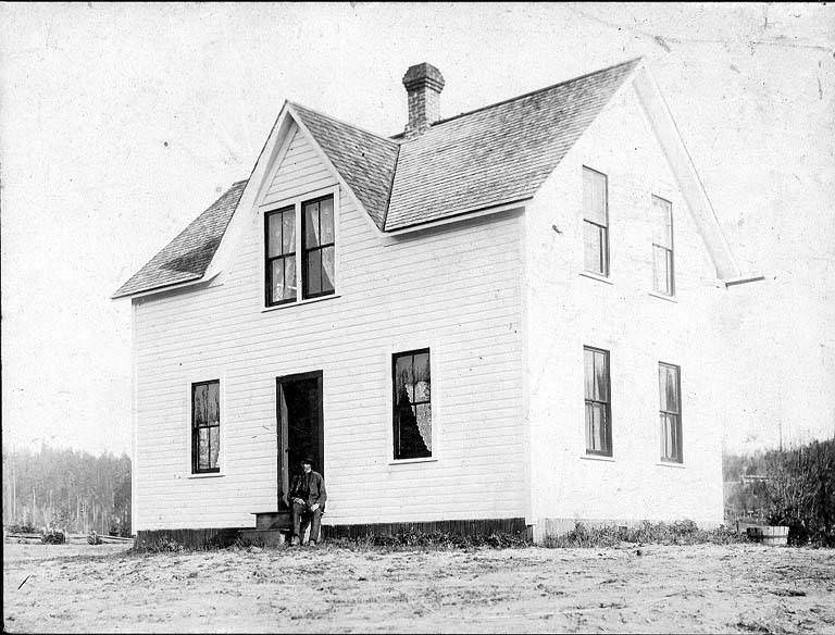 #19 Unidentified residence at Queen Aveneue in Seattle, 1870