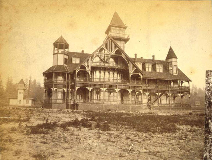 #25 Calkins Hotel, Mercer Island, Washington, approximately 1889.