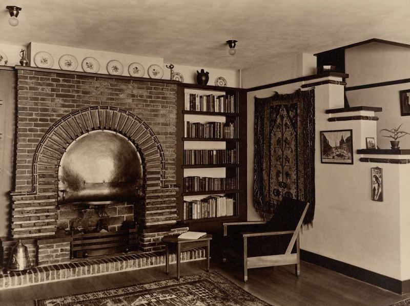 #3 Zonzij house interior, Rotterdam, 1930s