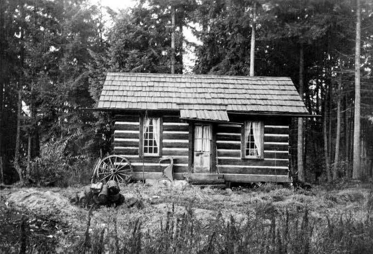 #19 Burrows family log cabin, Killarney (now Bellevue), Washington, 1940