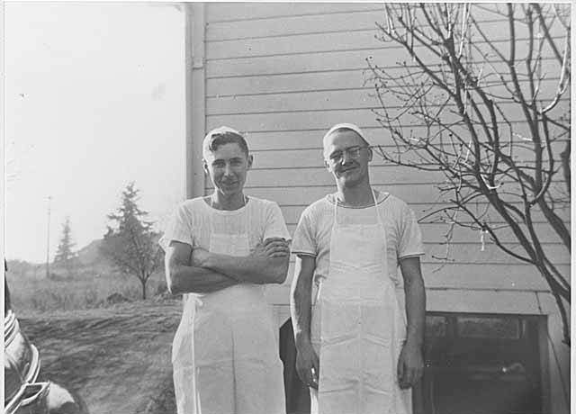 #19 Delbert Hutchison and John Viehmann, Bellevue, 1938