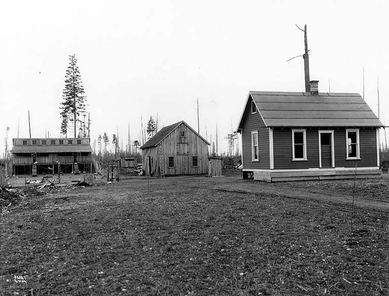 #41 Farm and residence near Bellevue, 1915