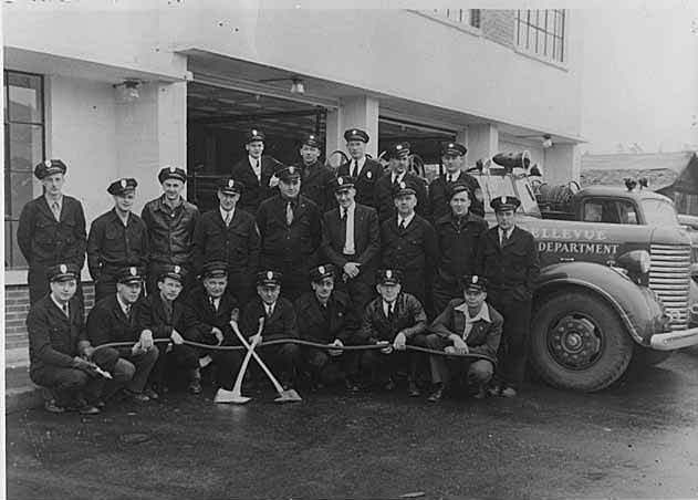 #25 Firemen with truck at fire station, Bellevue, June 1947