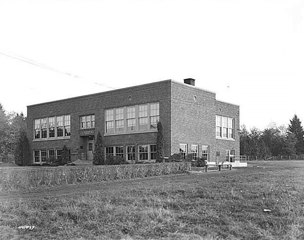 #27 Highland School, Bellevue, 1944