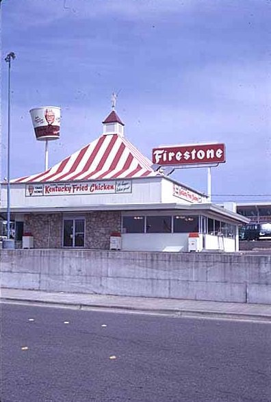 #48 Kentucky Fried Chicken on Bellevue Way, Bellevue, 1969