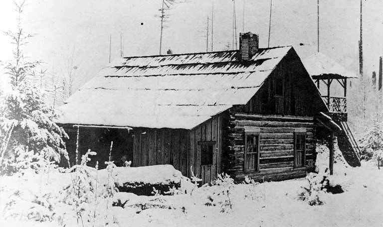 #49 Log cabin in the snow, Bellevue, Washington,1905