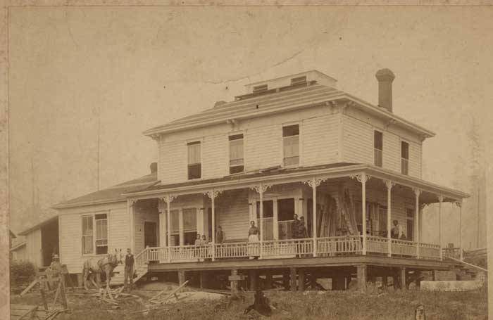 #77 New home of Benson Northup nearing completion, 1889