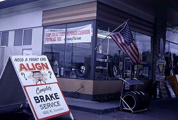 #89 Tire store, Bellevue, 1969