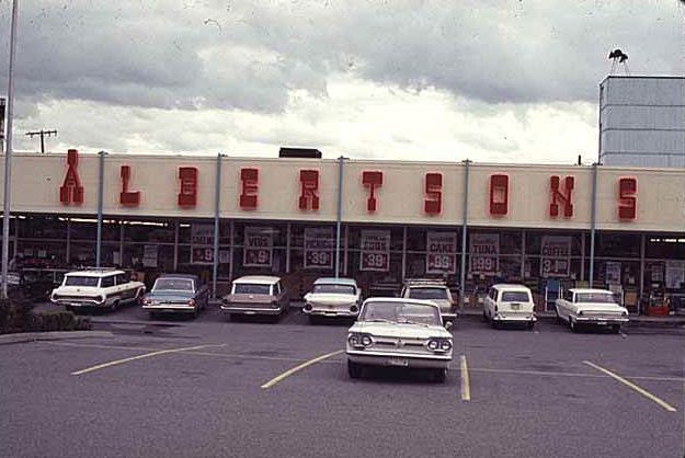#28 Albertson’s on NE 8th Street, Bellevue, 1969