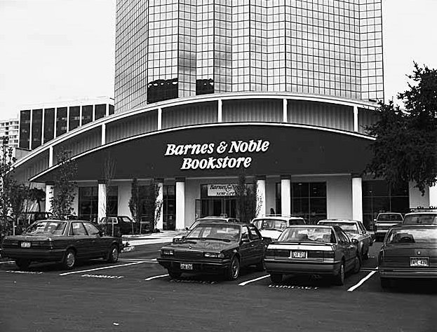#4 Barnes & Noble bookstore, Bellevue, 1989