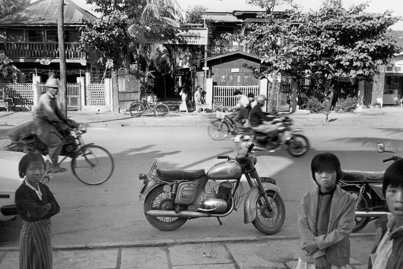 #7 Mandalay, Burma, 1986