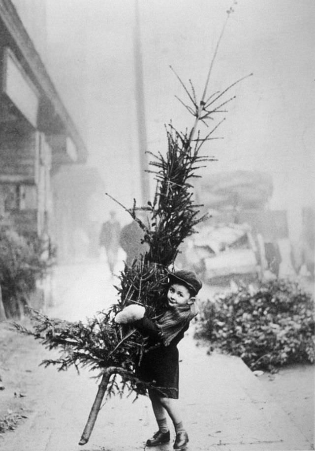 #5 Spitalfields Market, London, 1946.
