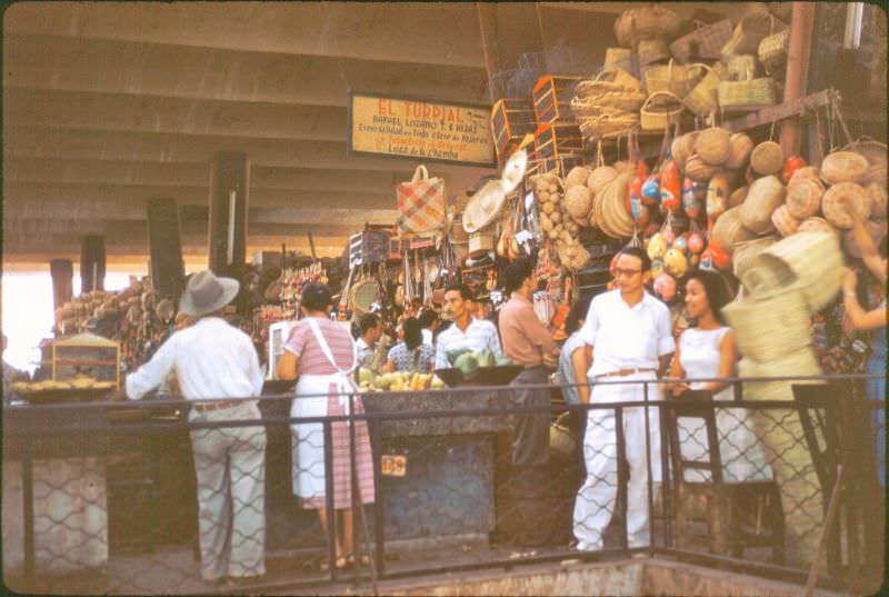 #9 Girardot pottery and junk, Colombia