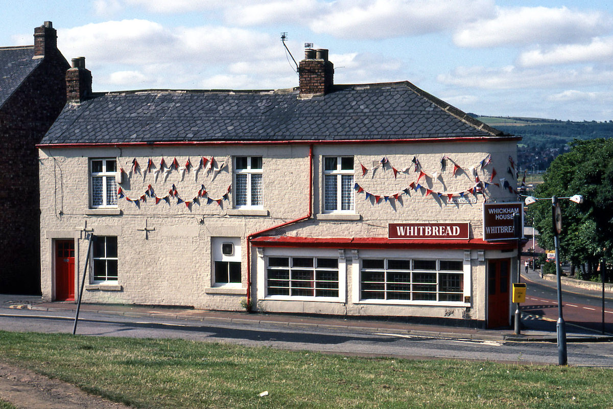 #32 Whickham House Pub on Rawling Road (corner of Bensham Road) in 1981, decorated to celebrate the wedding of Charles & Diana.