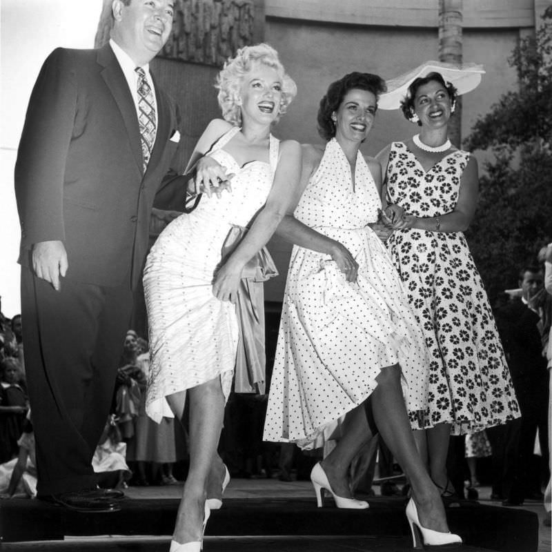 Marilyn Monroe and Jane Russell at Their Imprint Ceremony at Grauman’s Chinese Theatre in 1953 Cele