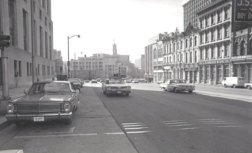 #124 Traffic lines and buildings around the Davidson County Court House, Nashville, Tennessee, 1970