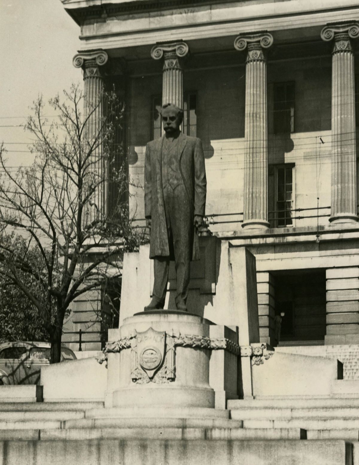#14 Statue of Edward Ward Carmack, 1908