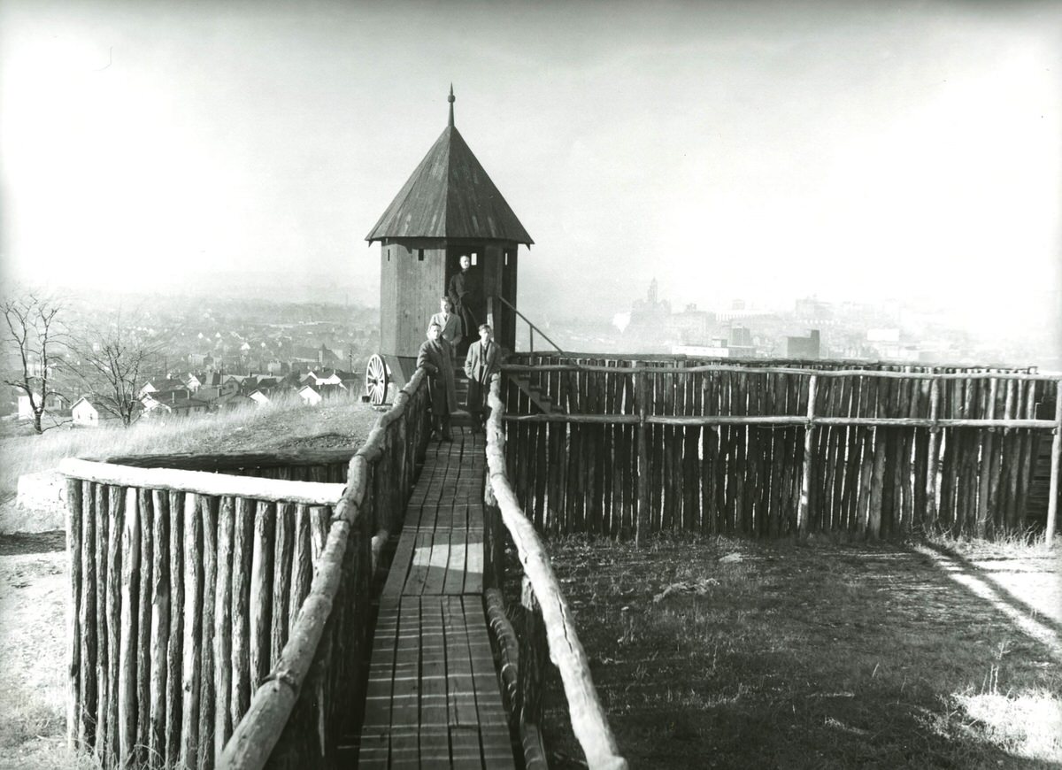 #34 Fort Negley guard tower, 1940