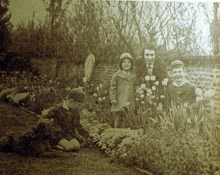 #46 Nashville Iris Association, from the Nashville Times, 1940