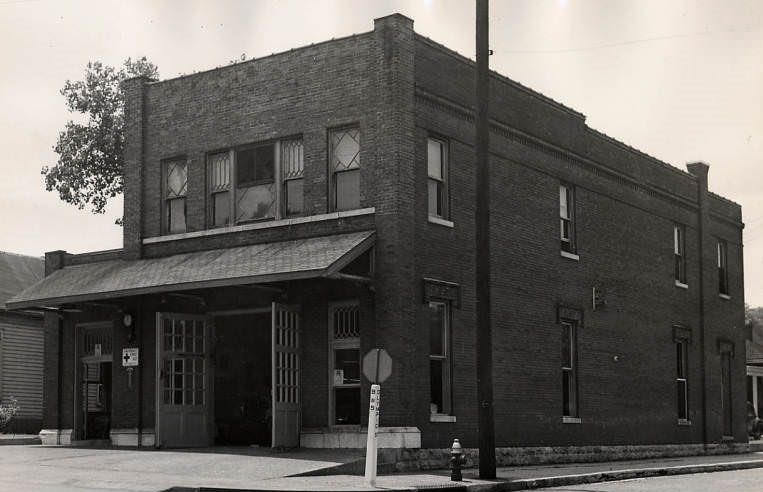 #17 Fire Station at Eighth Avenue South, 1949