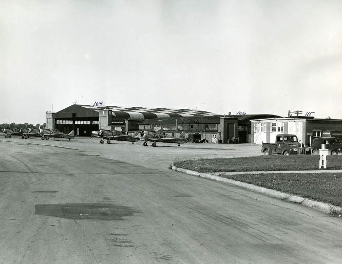 #35 Checkerboard hangar at Berry Field, Nashville, Tennessee, 1950