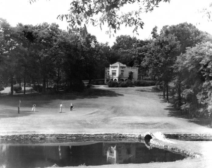 #53 Golf Course and Club House at Shelby Park, Nashville, Tennessee, 1950s